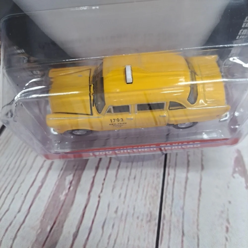 Greenlight Diecast Car Ferris Bueller's Day Off 1980 Checker Taxicab, NIP